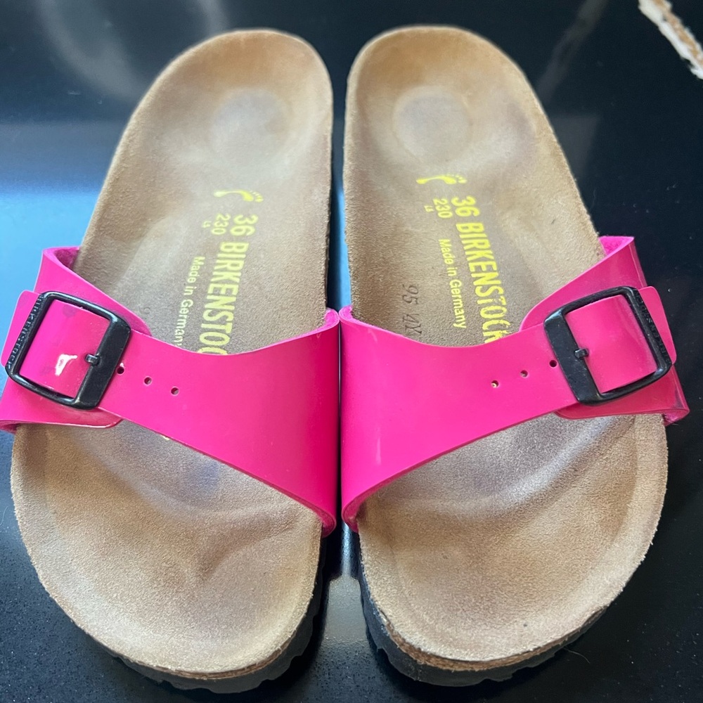 Birkenstock Pink Patent Leather Sandal Slides Women's Shoe Size 36 6